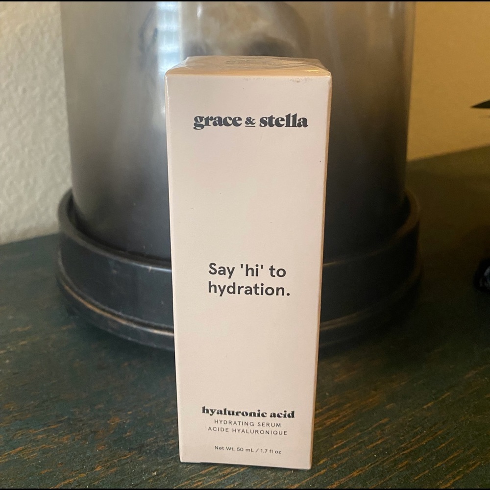 Grace & Stella Say “hi” to Hydration hyaluronic acid serum